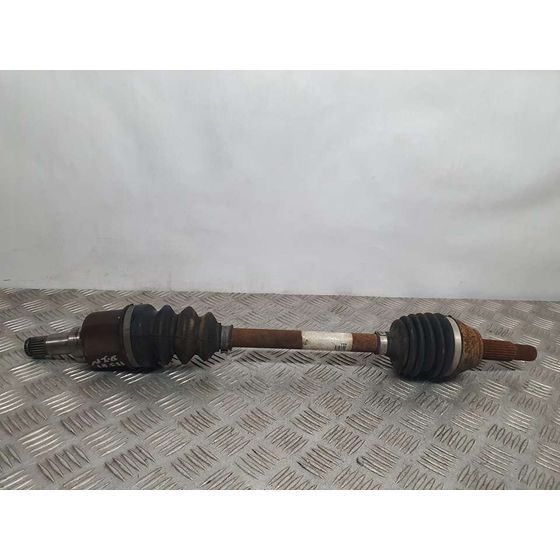 Transmision Delantera Izquierda Para Ford Fiesta
