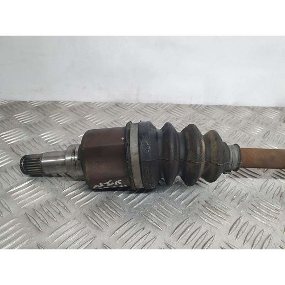 Transmision Delantera Izquierda Para Ford Fiesta