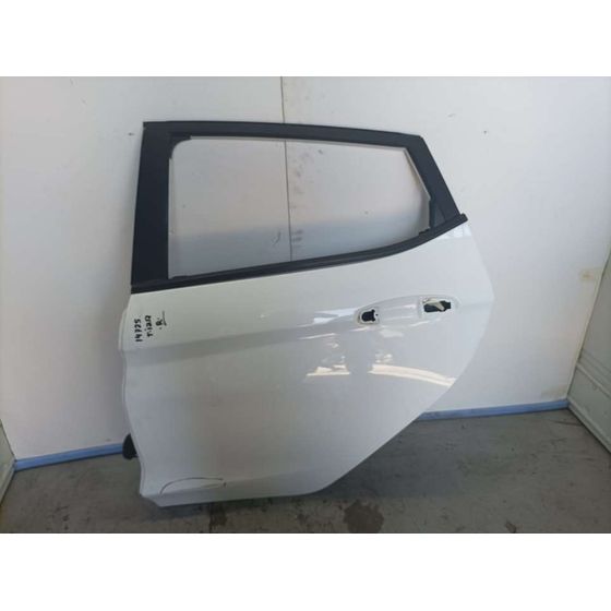 Puerta Trasera Izquierda Para Ford Fiesta