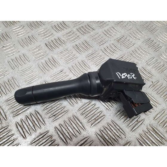Mando Limpia Para Peugeot 108 Top