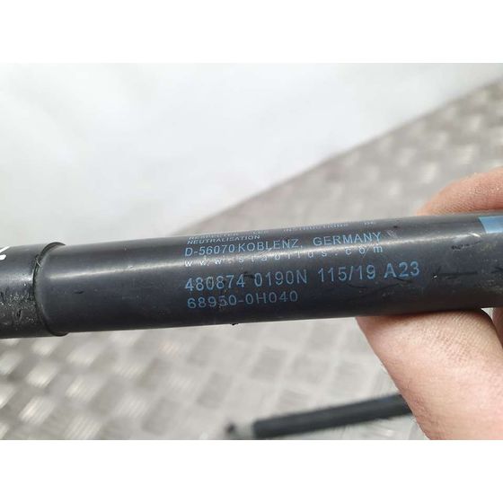 Amortiguadores Maletero / Porton Para Peugeot 108 Top