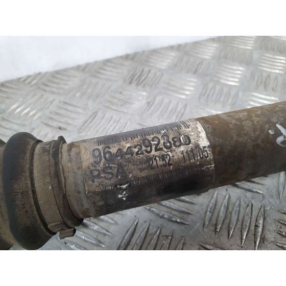 Transmision Delantera Izquierda Para Peugeot 407