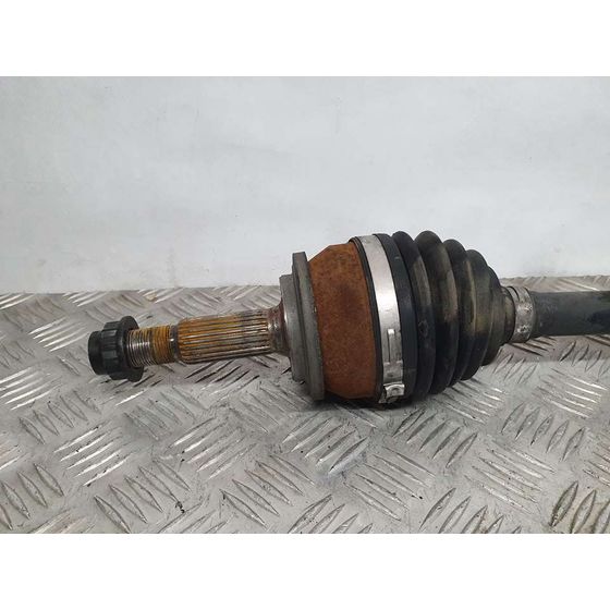 Transmision Delantera Izquierda Para Toyota Auris