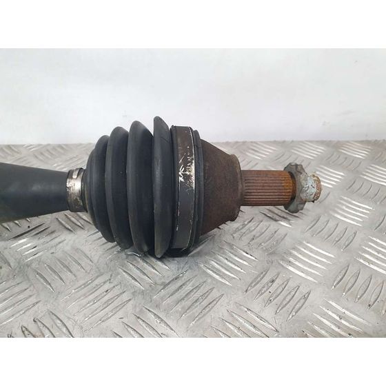 Transmision Delantera Derecha Para Volkswagen Polo