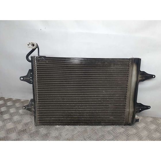 Condensador / Radiador Aire Acondicionado Para Volkswagen Polo