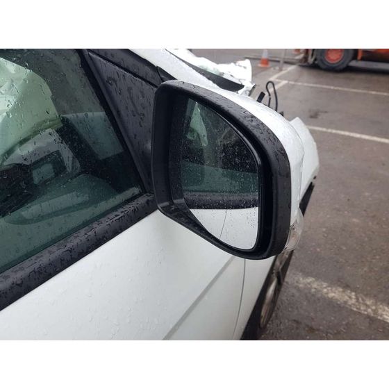 Retrovisor Derecho Para Ford Focus Lim.