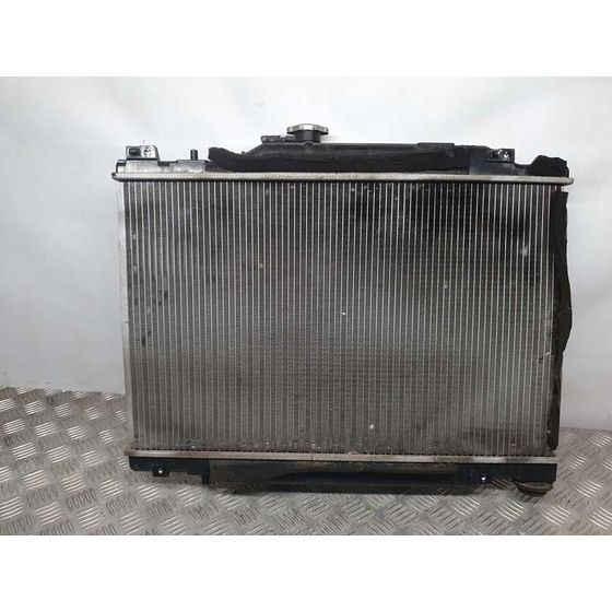 Radiador Agua Para Mazda 2 Lim.