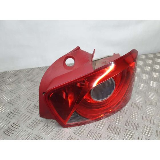 Piloto Trasero Derecho para Seat Ibiza (6J5)