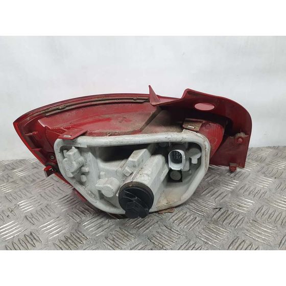 Piloto Trasero Derecho para Seat Ibiza (6J5)