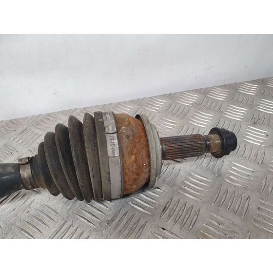 Transmision Delantera Derecha Para Toyota Auris