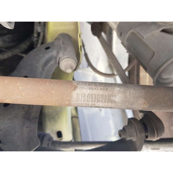 Transmision Delantera Izquierda Para Ford Fiesta