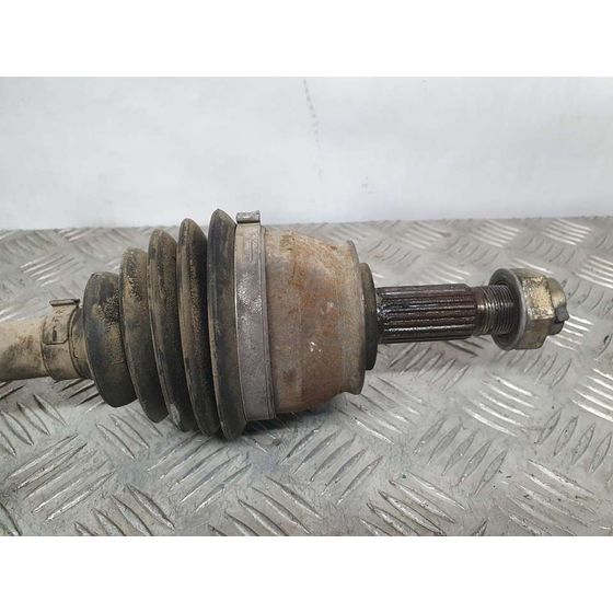 Transmision Delantera Izquierda Para Fiat Stilo