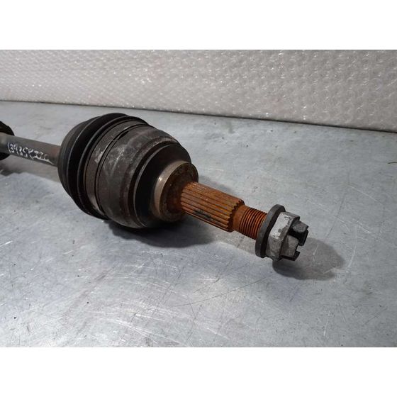 Transmision Delantera Izquierda Para Nissan Micra V
