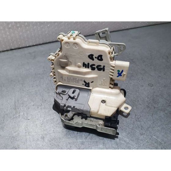 Cerradura Puerta Delantera Derecha Para Audi A4 Ber.