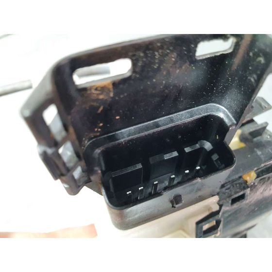 Cerradura Puerta Trasera Izquierda Para Peugeot 208