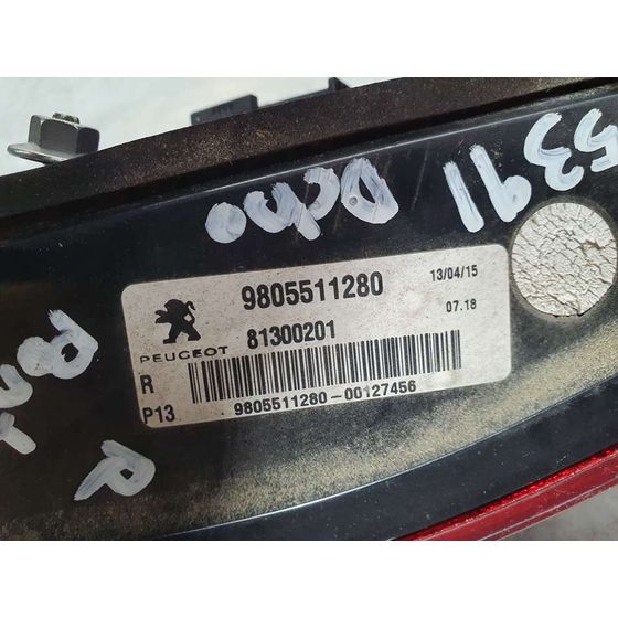 Piloto Trasero Derecho para Peugeot 3008