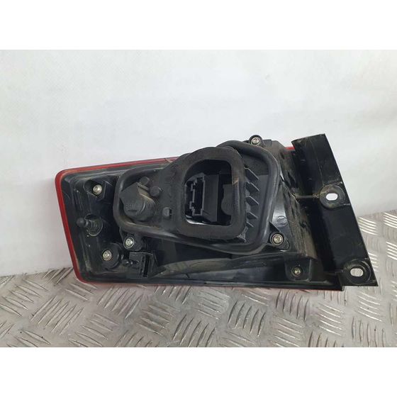 Piloto Trasero Derecho para Seat Toledo (Kg3)