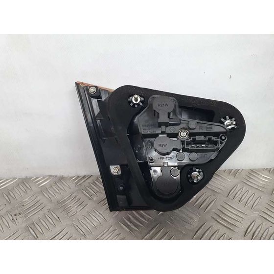 Piloto Trasero Derecho para Seat Toledo (Kg3)