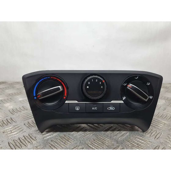 Mando Calefaccion / Aire Acondicionado Para Hyundai I20