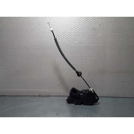 Cerradura Puerta Delantera Izquierda  Para Skoda Octavia Combi