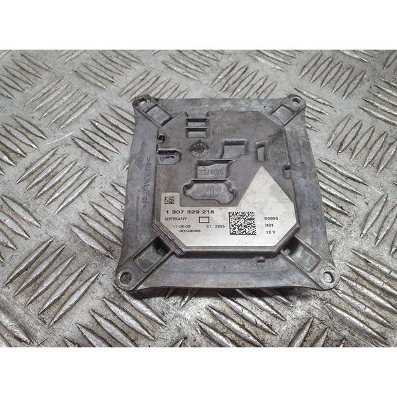 Centralita Faros Xenon Para Audi A4 Ber.