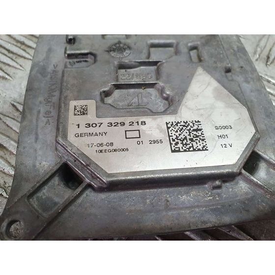 Centralita Faros Xenon Para Audi A4 Ber.