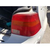 Piloto Trasero Derecho Para Volkswagen Golf Iv Berlina