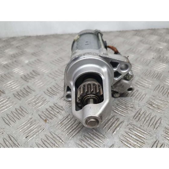 Motor Arranque Para Mercedes Clase Gla