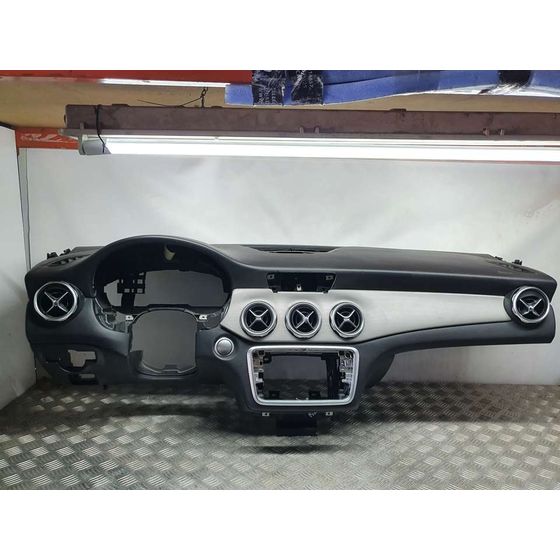 Salpicadero Para Mercedes Clase Gla