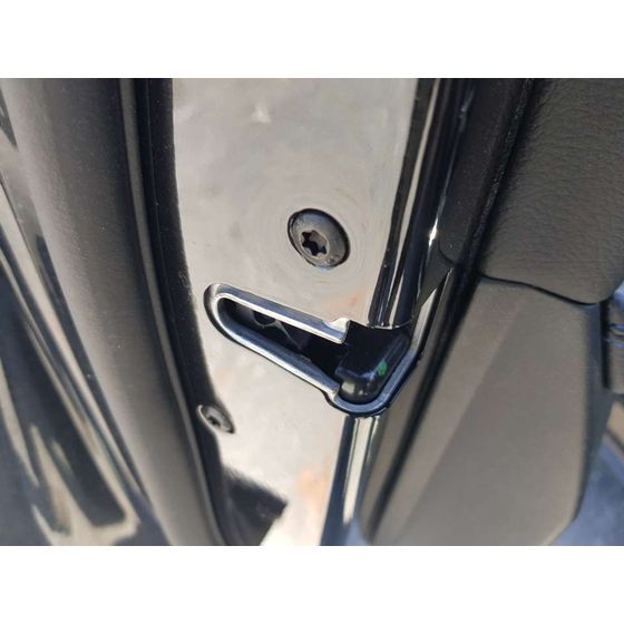 Cerradura Puerta Delantera Izquierda  Para Bmw Serie 1 Lim.