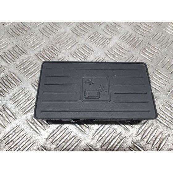 Cargador Inductivo Para Audi Q7