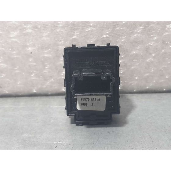 Mando Retrovisor Para Nissan Micra V