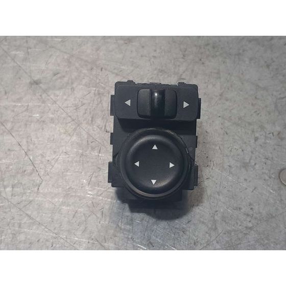 Mando Retrovisor Para Nissan Micra V