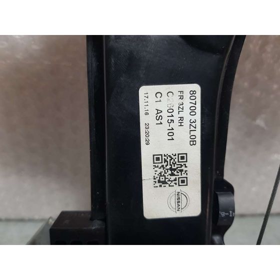 Elevalunas Delantero Derecho para Nissan Pulsar
