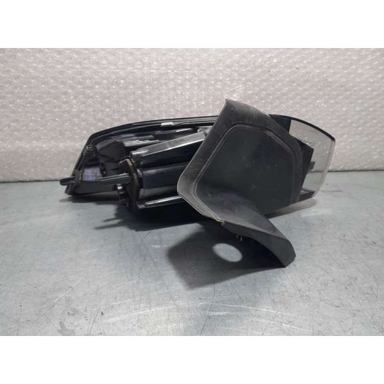 Piloto Trasero Derecho Para Peugeot 2008