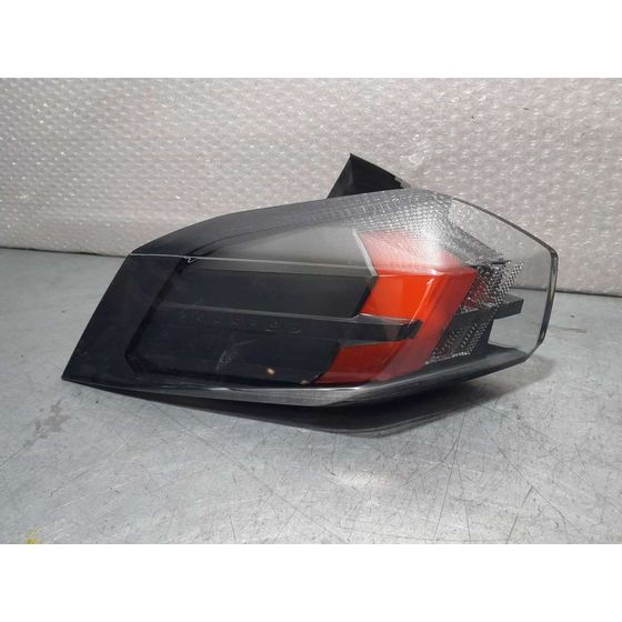 Piloto Trasero Izquierdo Para Peugeot 2008
