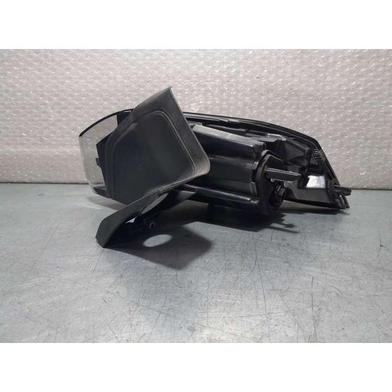 Piloto Trasero Izquierdo Para Peugeot 2008
