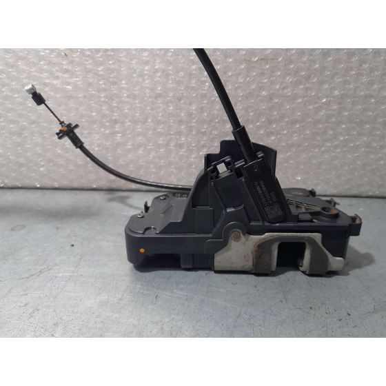 Cerradura Puerta Delantera Izquierda Para Ford Puma