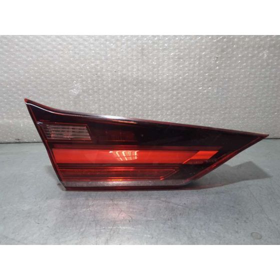 Piloto Trasero Izquierdo para Bmw Serie 1 Lim. (F40)