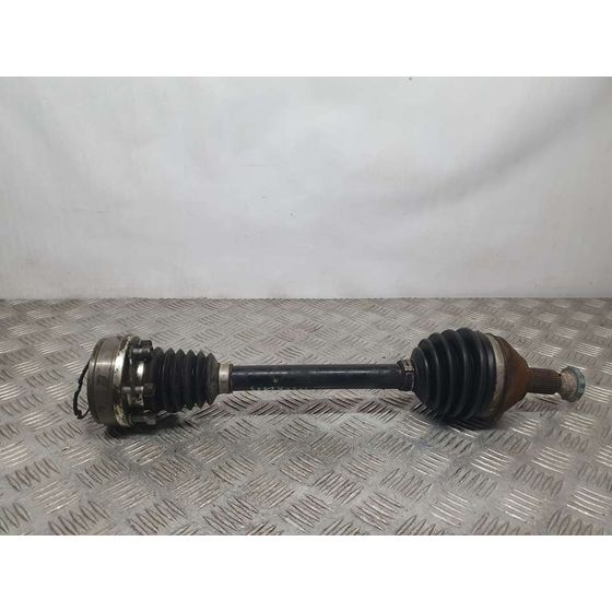Transmision Delantera Izquierda Para Volkswagen Polo