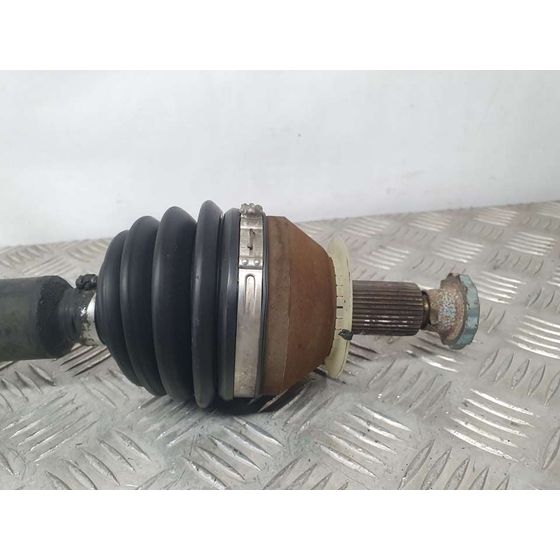 Transmision Delantera Derecha Para Volkswagen Polo