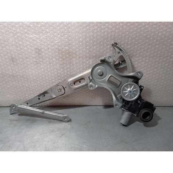 Elevalunas Delantero Derecho Para Toyota Prius+