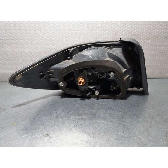 Piloto Trasero Derecho Para Mazda Cx-7