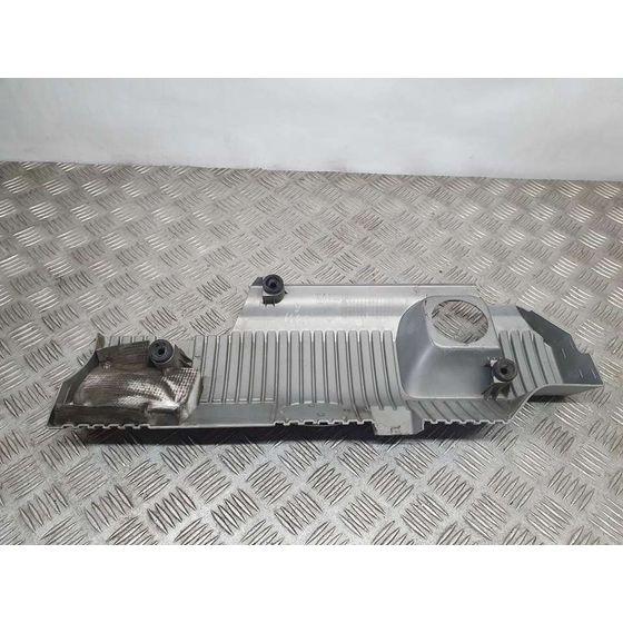 Tapa Motor para Toyota Prius (Nhw30)