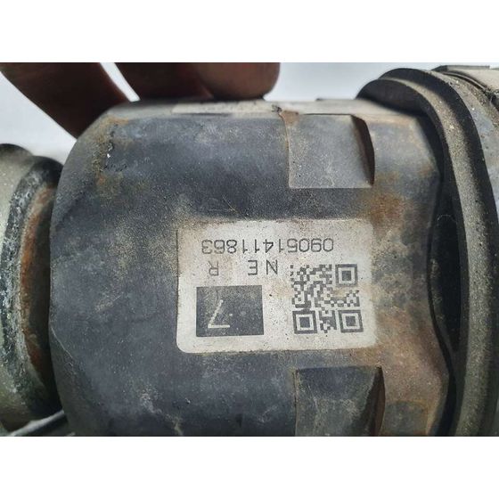 Transmision Delantera Derecha Para Toyota Prius