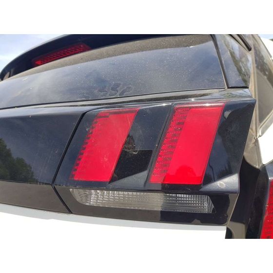 Piloto Trasero Derecho Para Peugeot 3008