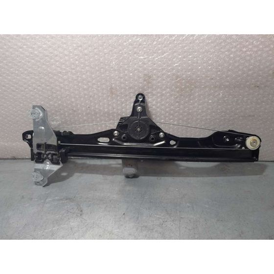 Elevalunas Delantero Derecho Para Nissan Pulsar