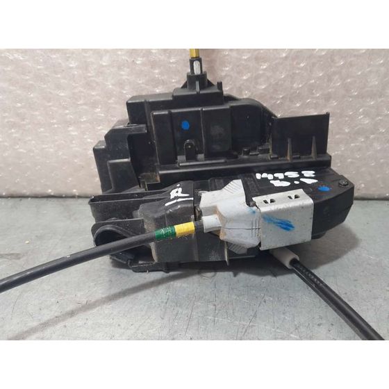 Cerradura Puerta Delantera Derecha Para Nissan Pulsar