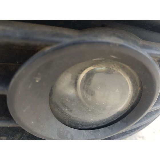Faro Antiniebla Izquierdo Para Volkswagen Passat Berlina