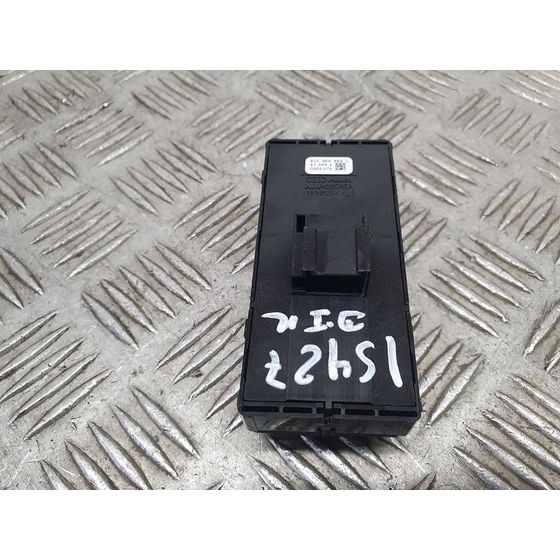 Mando Elevalunas Delantero Izquierdo Para Audi A3 Sportback